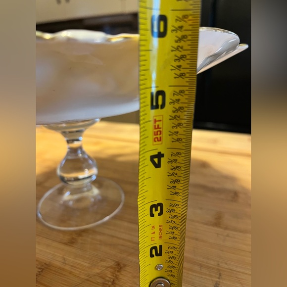 Vintage Plate Stand - Picture 12 of 14